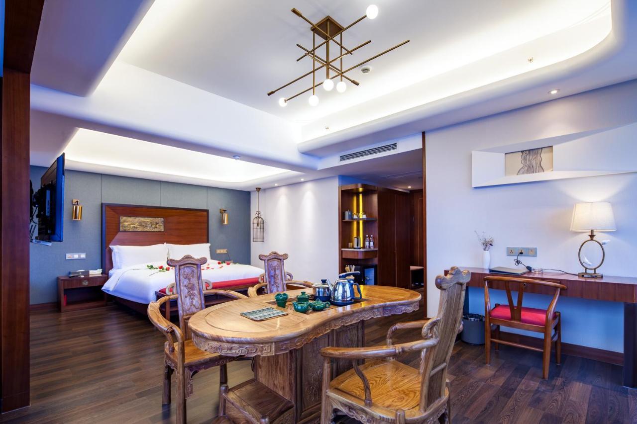 Lujia International Hotel Chengdu Extérieur photo