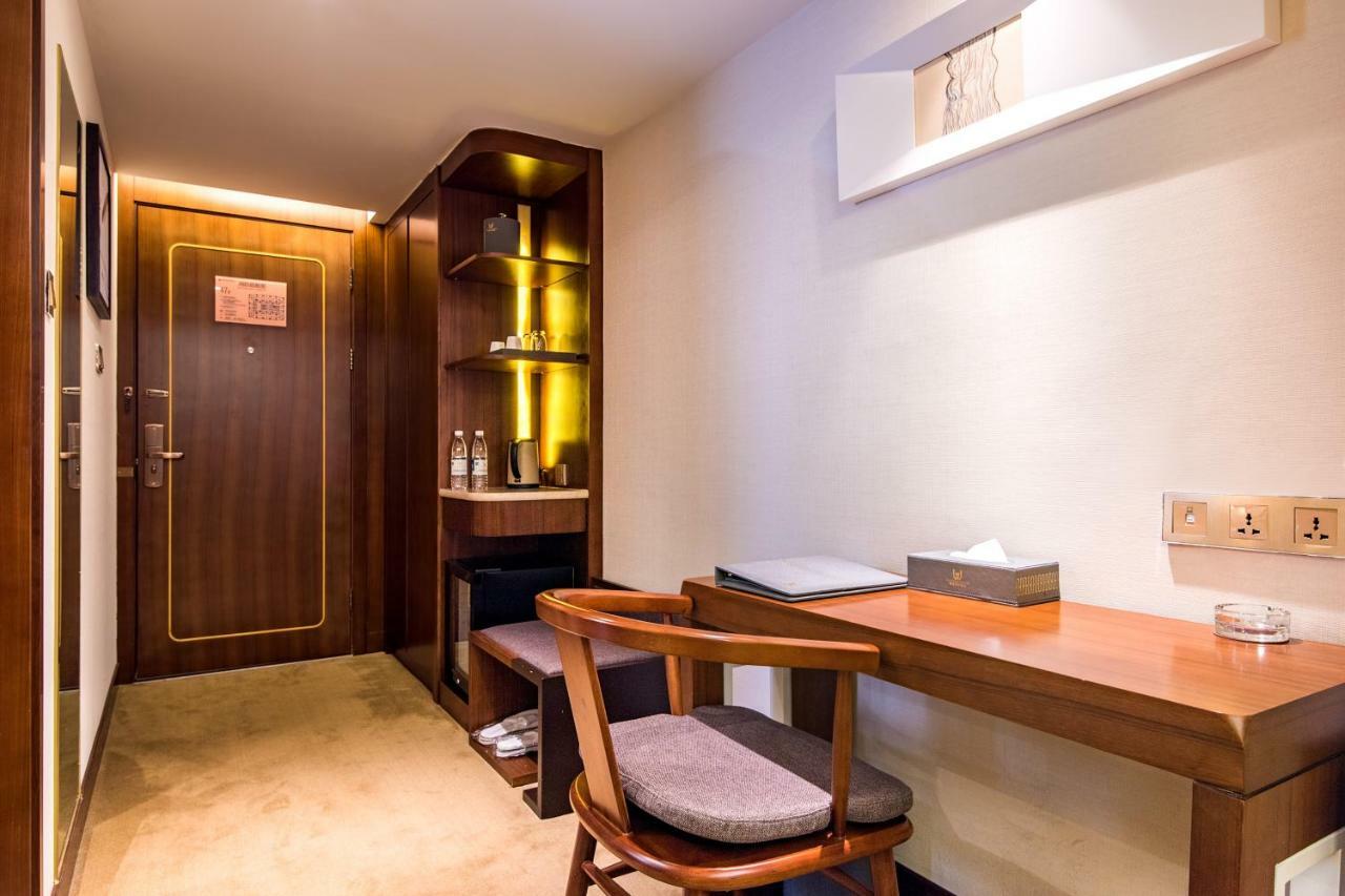 Lujia International Hotel Chengdu Extérieur photo